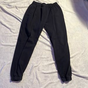 Brandy Melville Rosa Sweatpants, John Galt Collection onesize, navy/ black color